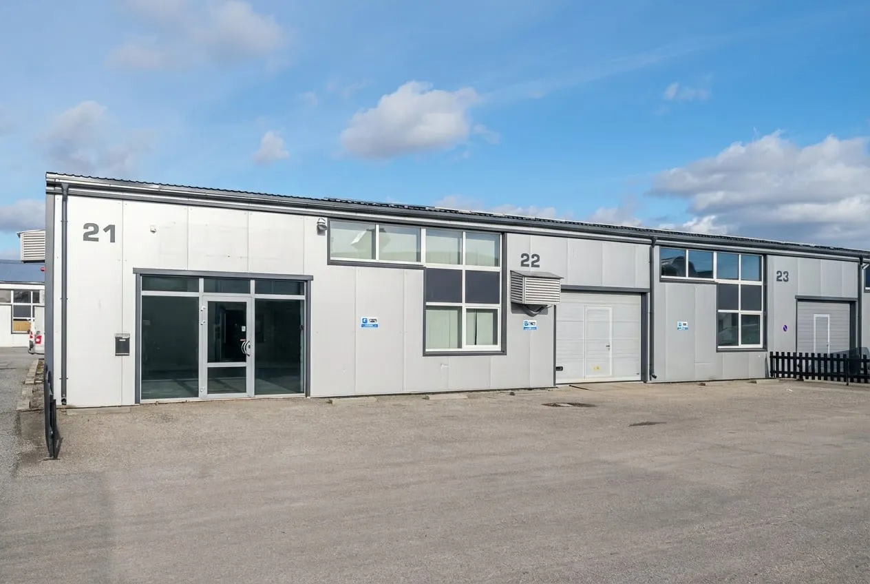 Lao 8 industrial building in Parnu